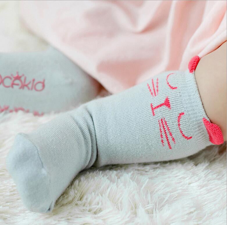"CAT BABY" SAFE FLOOR SOCKS FREE PLUS