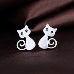 lovely cat stud earring