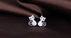 lovely cat stud earring